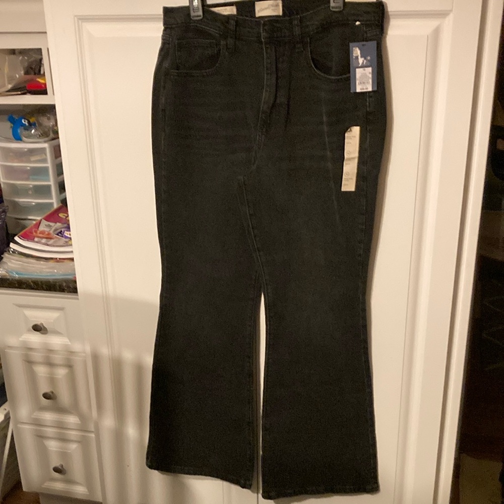 NWT Universal Thread Women's Black Jeans